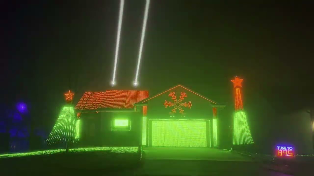 Hanneman Family Lights 2025 - Full Show