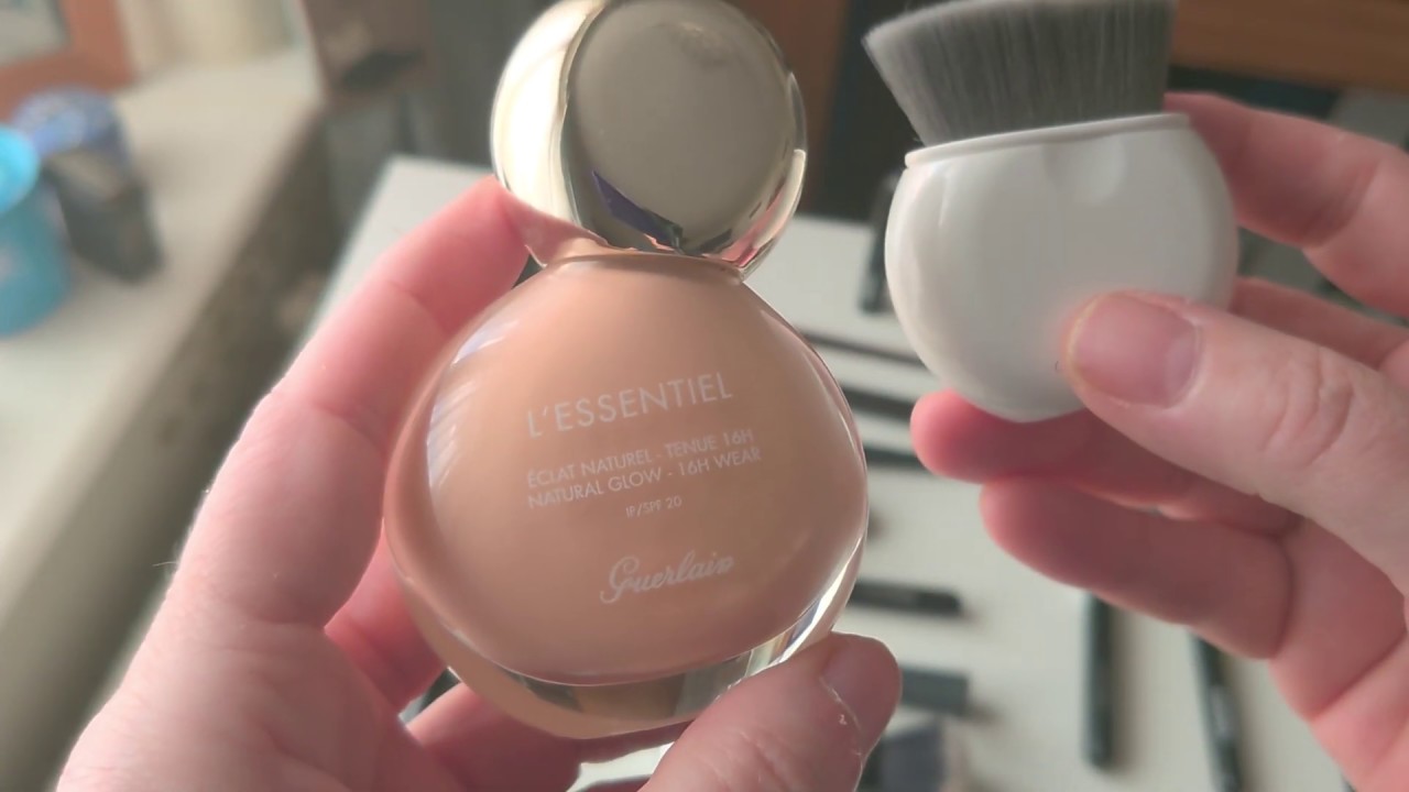 THE BEST FACE BRUSHES YOU NEED.