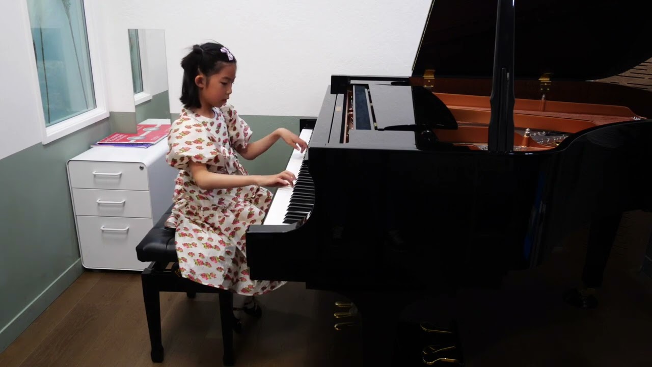 YINUO WANG GROUP A, CLASSIC PIANO 8 YEARS Clementi Sonatina Op.36, No.3, the 3rd movement