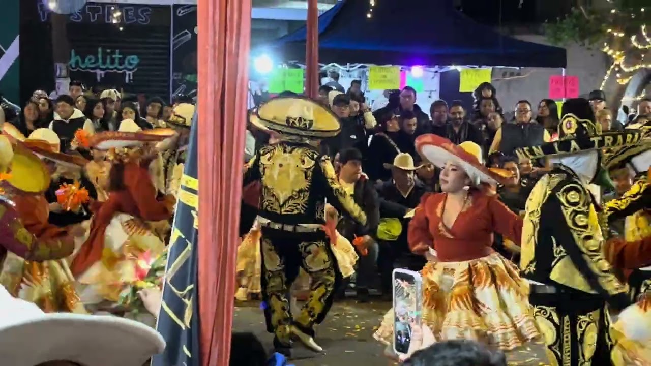 Comparsa águilas reales carnaval 2026 San Sebastián chimalpa orquesta juvenil nicho castillo