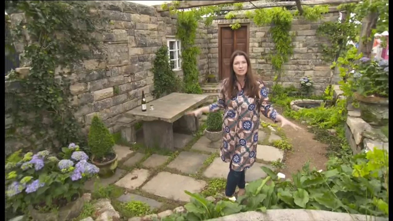 BBC2 07 07 2017. Jard&iacute;n secreto del Pazo gallego en Hampton Court Flowert Show 2017