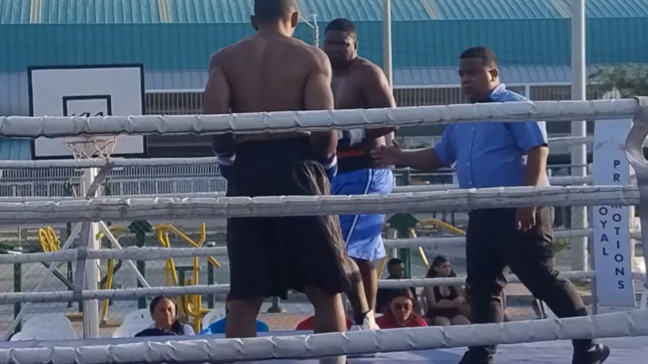 Phillip Hannah vs Milton Núñez 