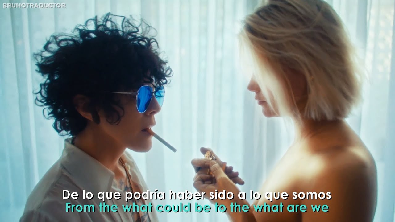 LP - Golden // Lyrics + Espa&ntilde;ol // Video Official