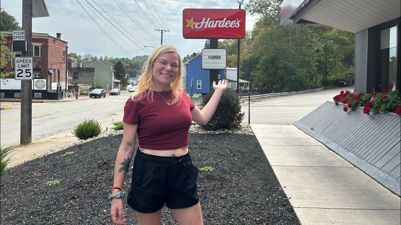 ABANDONED SCENIC HARDEES - Millvale (Pittsburgh) PA
