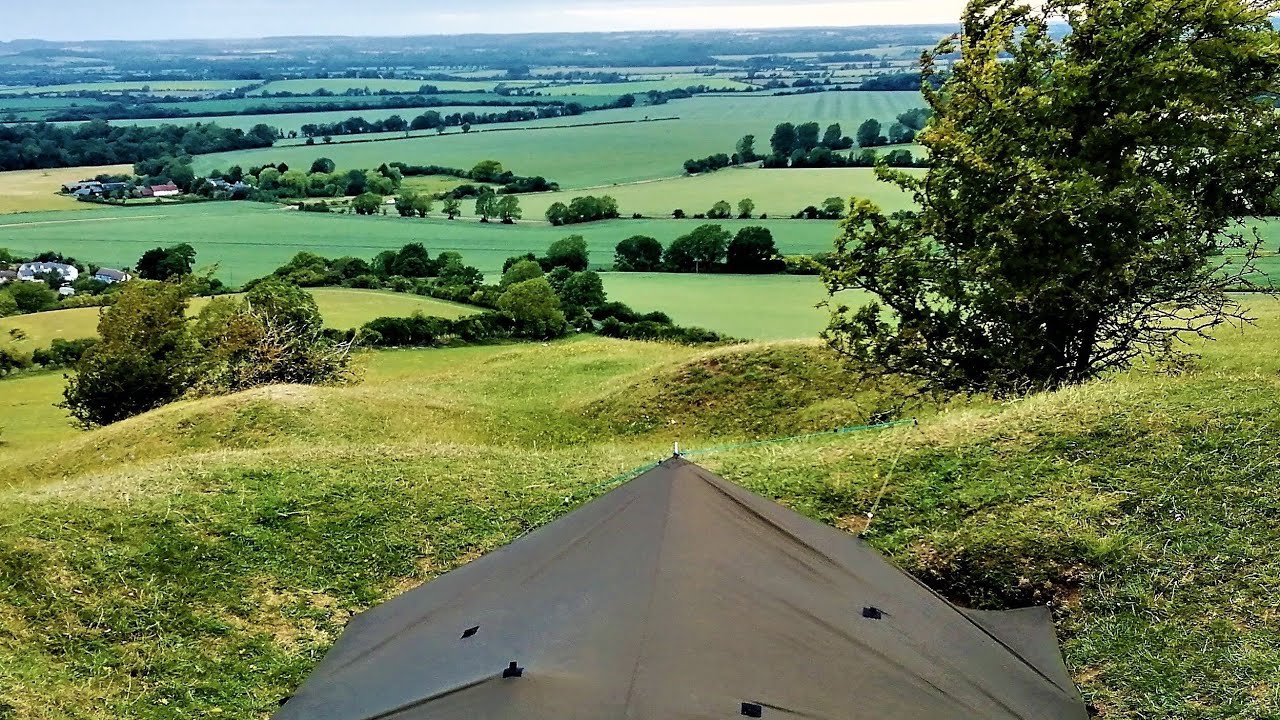 TARP AND BIVVY WILD CAMP IN STRONG WINDS ON DEACON HILL