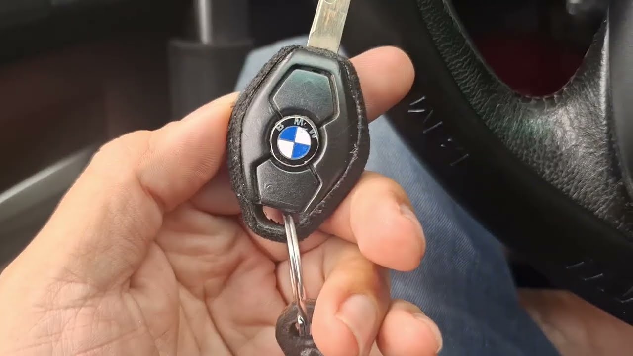 BMW 520i 2004 (CAS 2) add key by Autel KM100