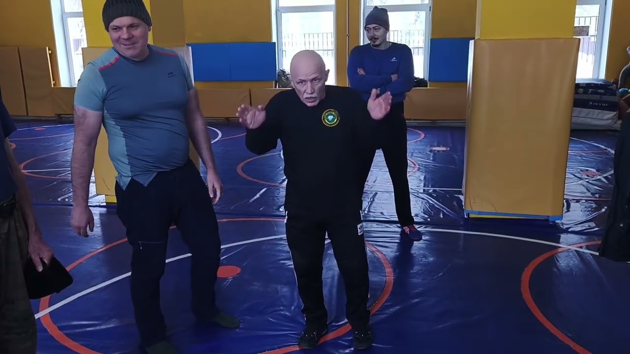 Бакланка. О вреде капюшона на улице. В. Н.Крючков