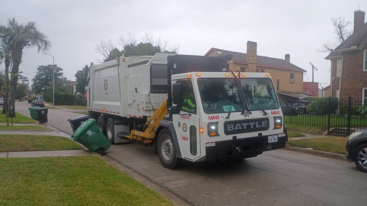 Brand new battle python on recycling 54543