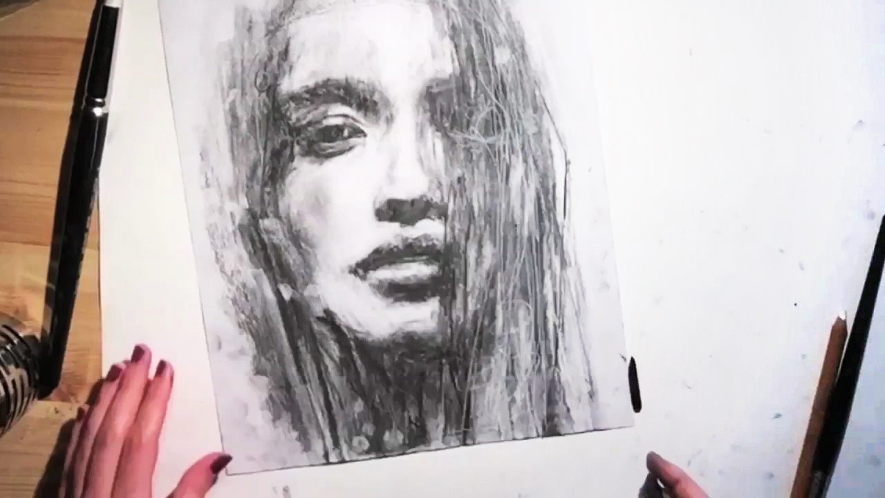 FEMALE PORTRAIT - Charcoal Speed Drawing