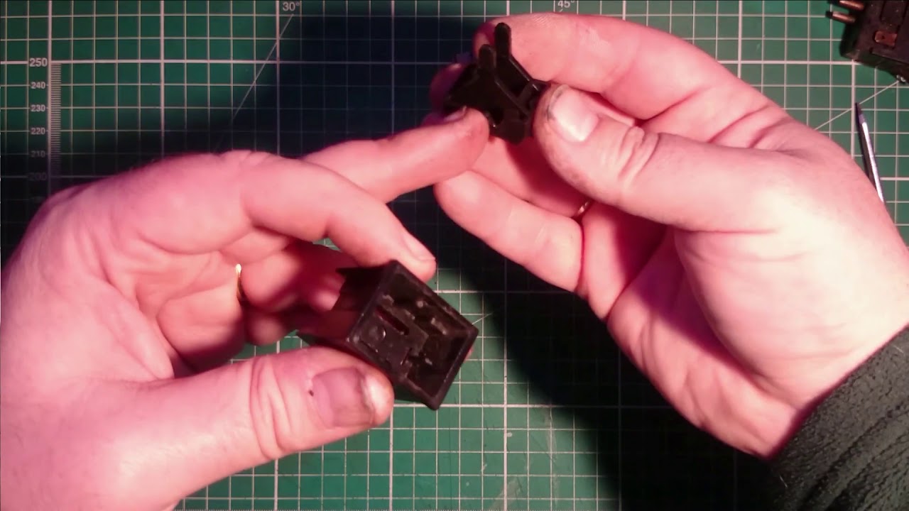 How to refurbish Classic Mini rocker switches.