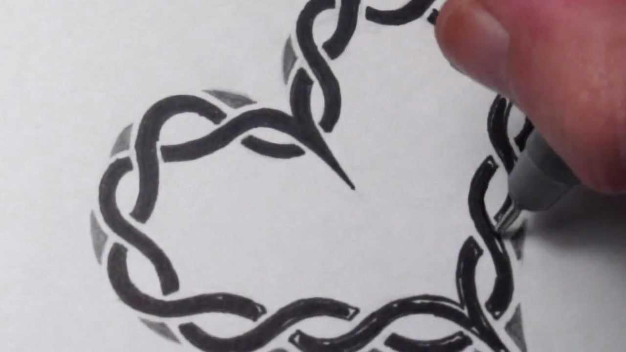 Drawing a Celtic Heart Pattern - Black Broken Lines