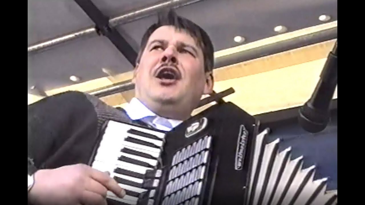 a.a. Šarūnas Velička Daugų kapelos 