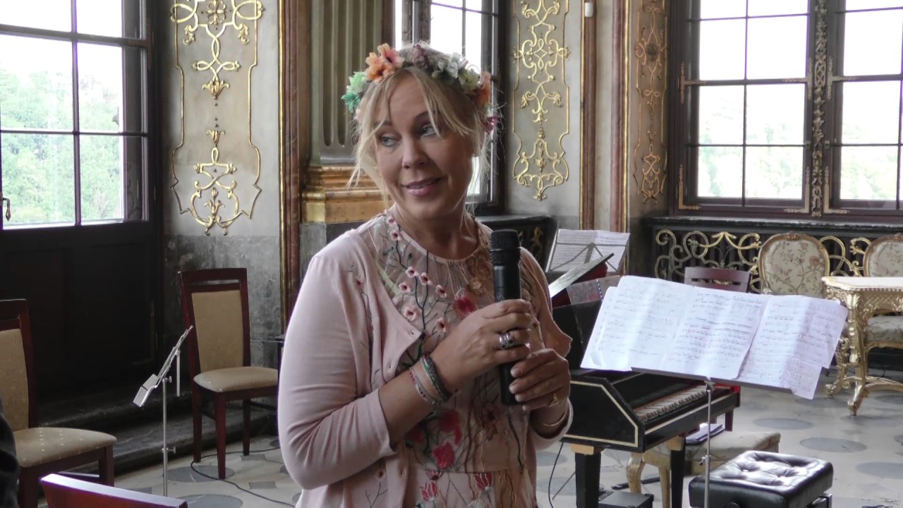 Cztery Pory Roku z okazji 144 rocznicy urodzin księżnej Daisy von Pless- Zamek Książ -cały koncert