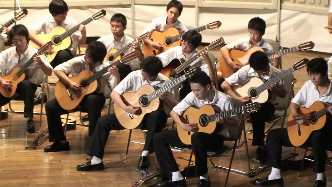 [2008b] 鳥の歌 Song of the Birds  (Guitar Orchestra)