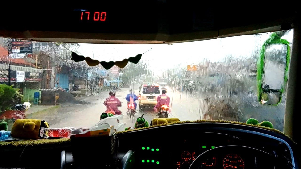 SUASANA SYAHDU‼️ || CAK IKIN DRIVING EFISIENSI E390 ASTON MARTIN