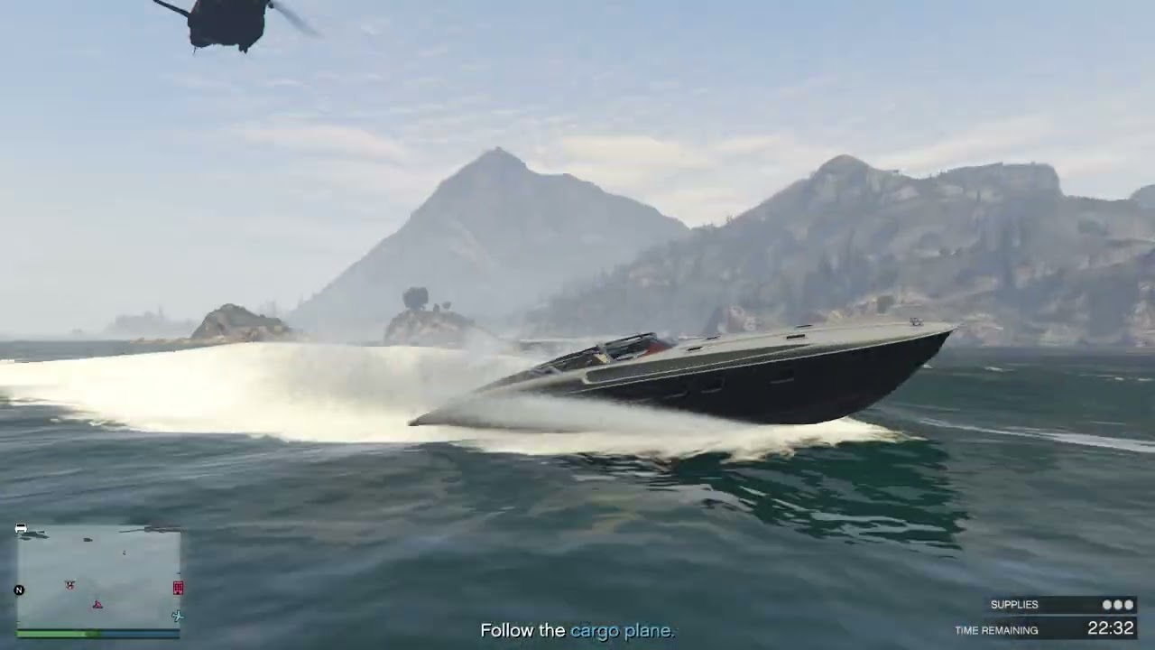 Gunrunner Stealing Cargo Plane Supplies with a Longfin in GTA Online PC