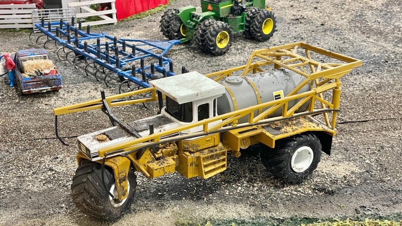 2021 National Farm Toy Show: Chris  Burmiester