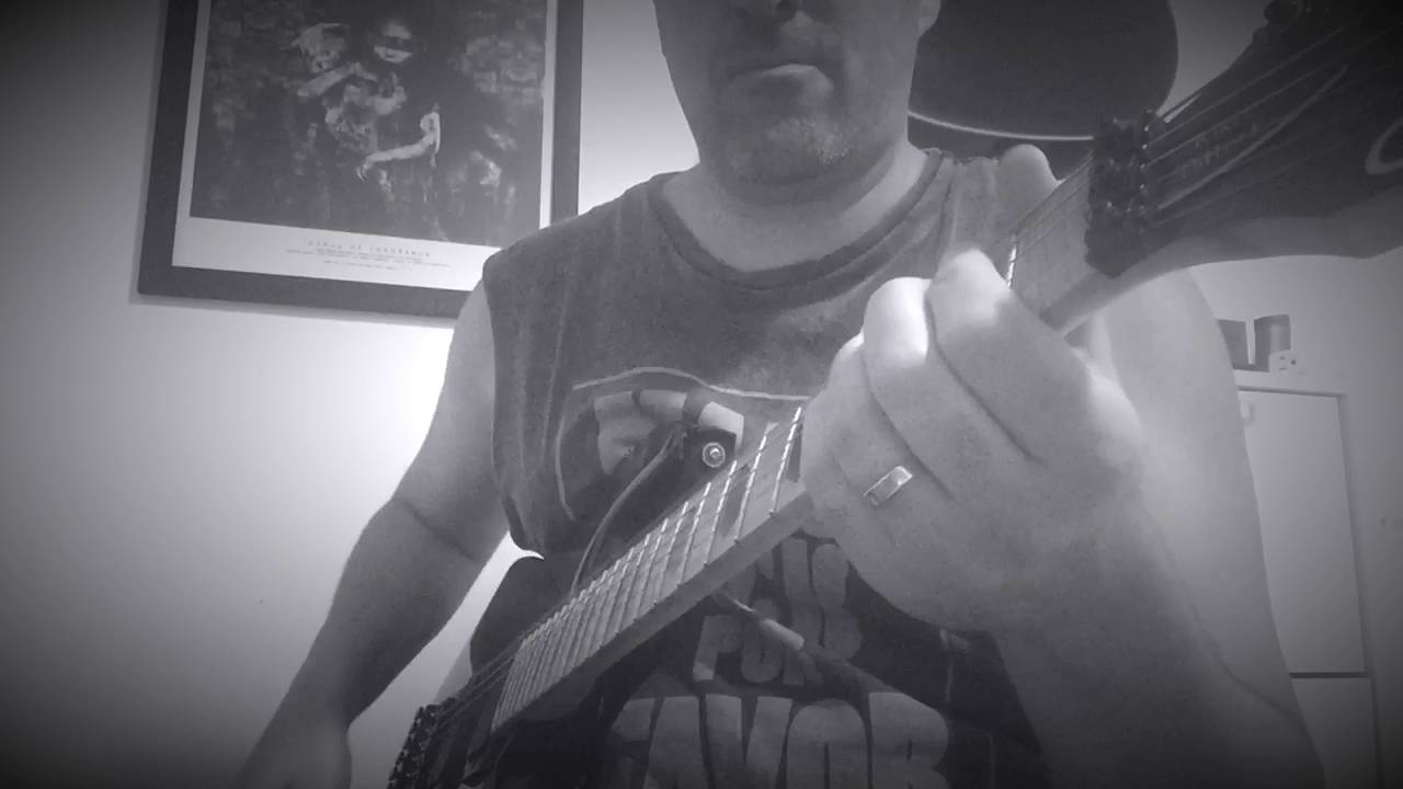Kiko Dittert - Just jamming on my Carvin Jb200c