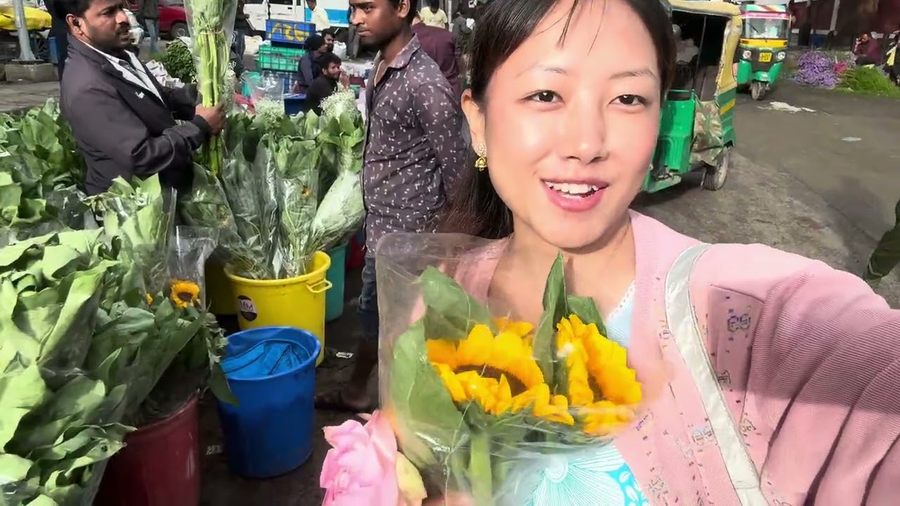 Day 3 in Bangalore🇮🇳 | Flower market🌻 | Iskon temple🛕 | Shopping🛍️