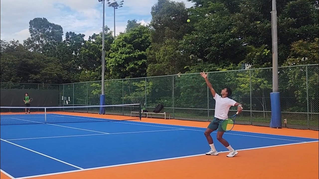 NUS tennis :  Johnny VS Nirvik on new NUS court 