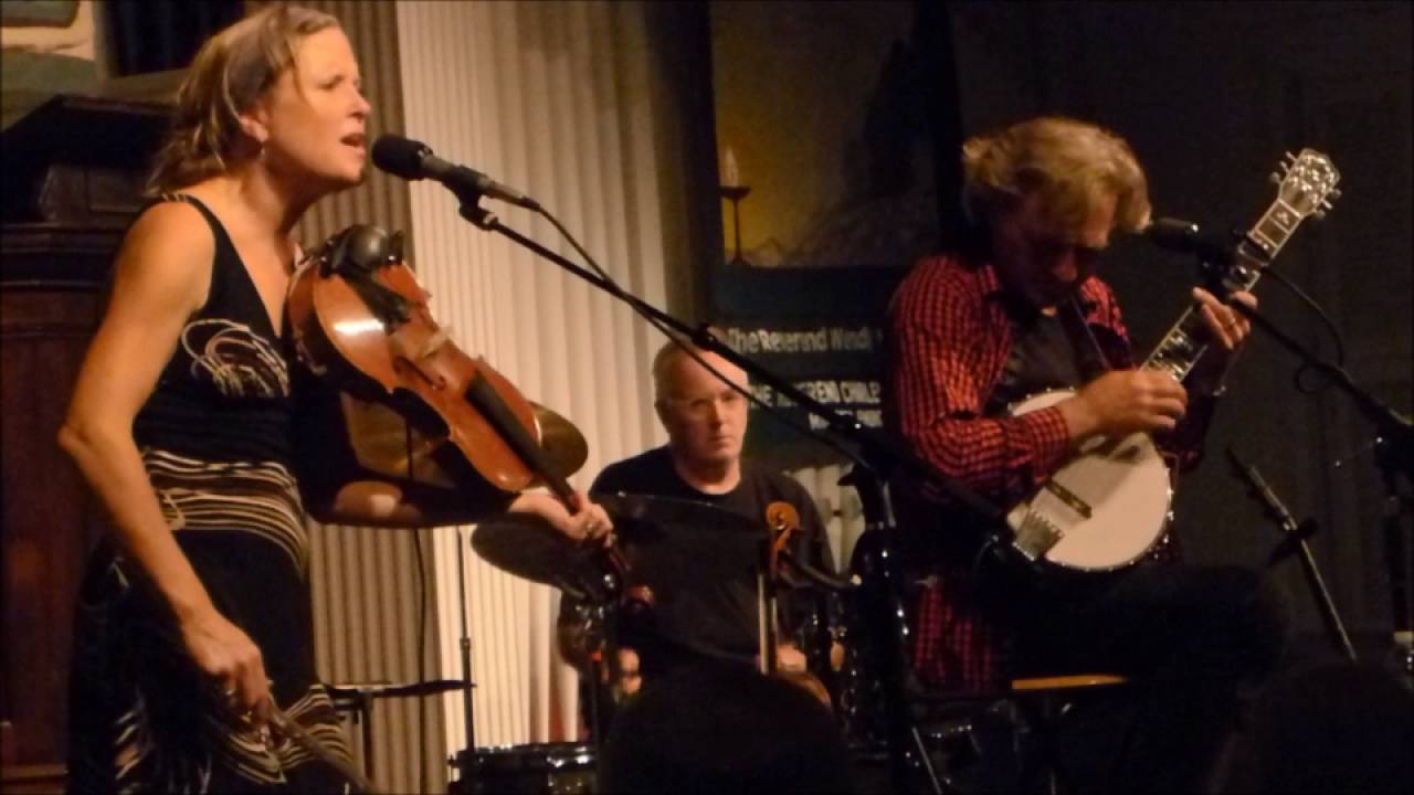Joyce Andersen, Harvey Reid & Dave Mattacks "Well Well Well"