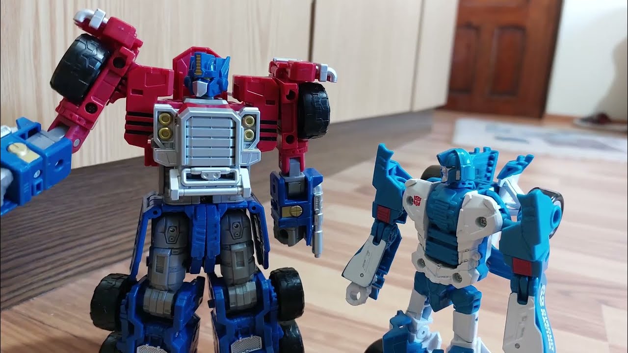 Random Transformers stop motion skits part 3