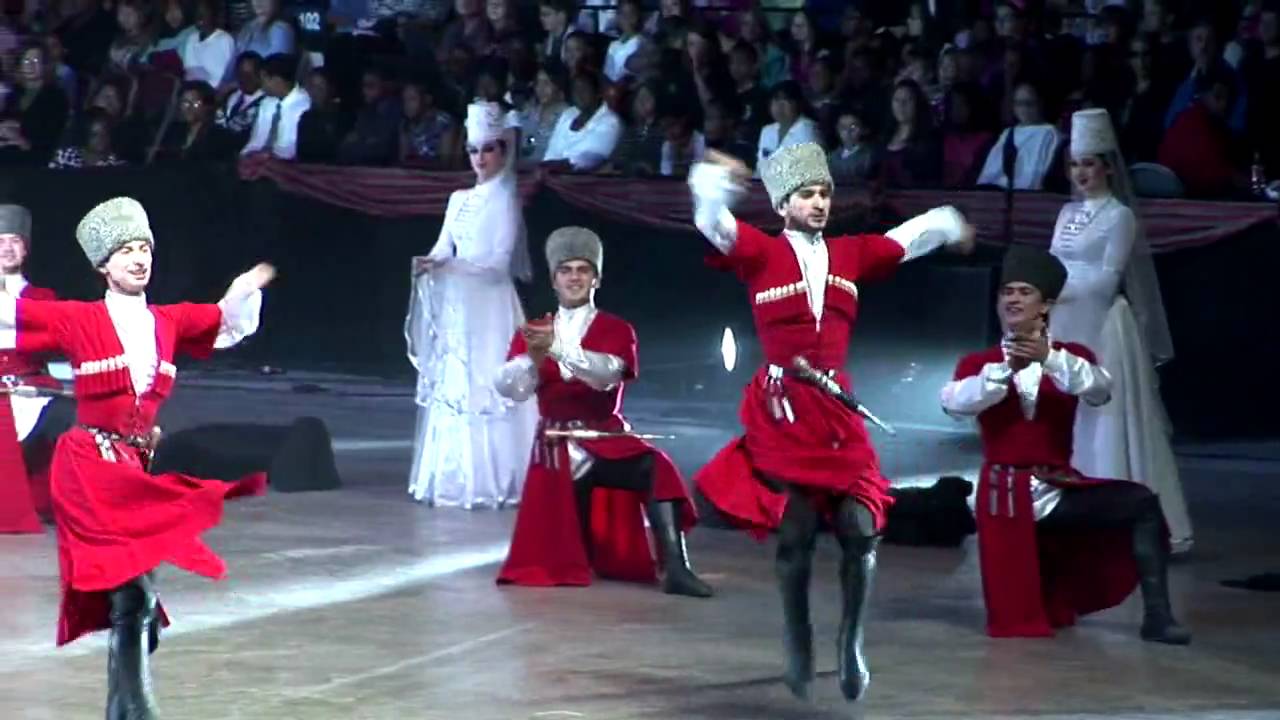 Veer TV attends the 2010 International Tattoo at the Norfolk Scope