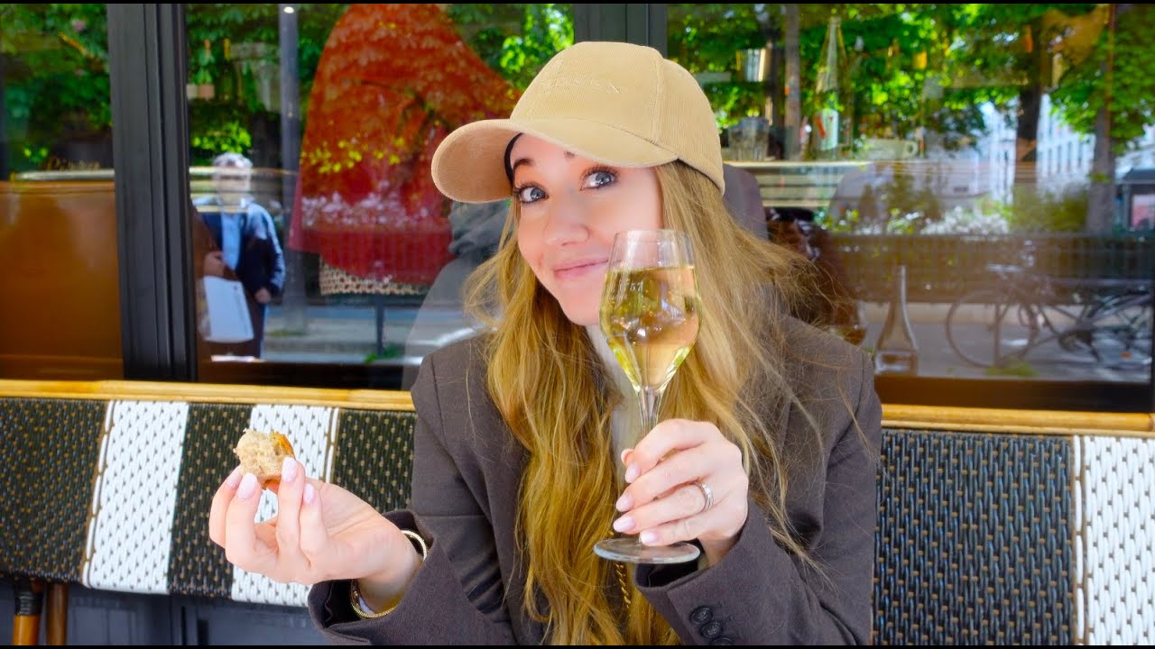 Castles, Sightseeing & More Castles! - Paris Vlog