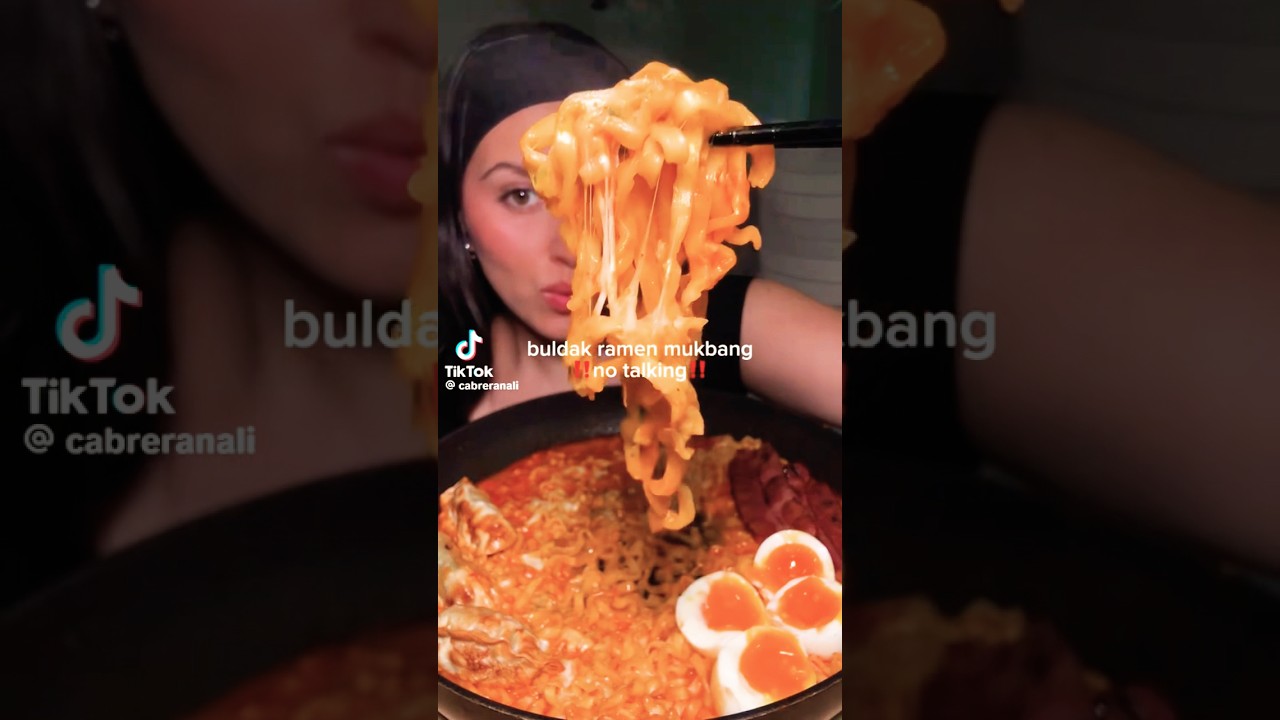 BULDAK RAMEN 🍜🔥 (Carbonara Flavor) #mukbang #buldaknoodles #buldak #food #viralmukbang #fypyoutube