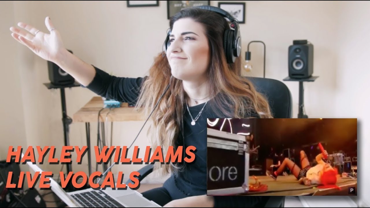 Female vocalist REACTS to Hayley Williams BEST live vocals