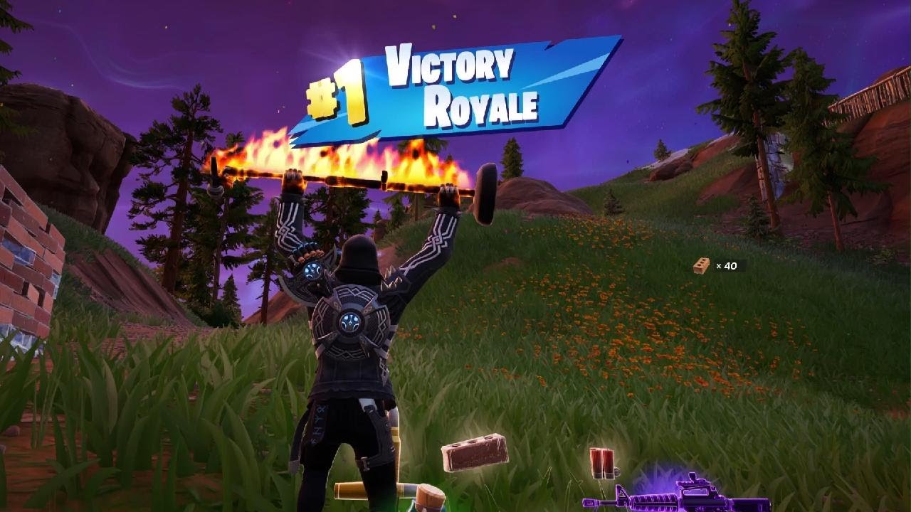 *NEW* MARCH CREW PACK SKULL RAIDER SKIN IN FORTNITE PS5 + A VICTORY ROYALE WIN!