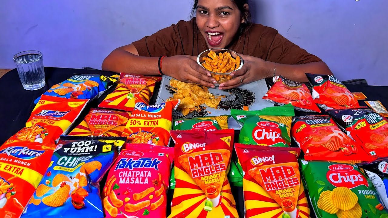 EATING MANY TYPES OF CHIPS AND KURKURAS | EATING SPICY KURKURAS| SM FOOD VLOG | MAYA EATING CHALLENG