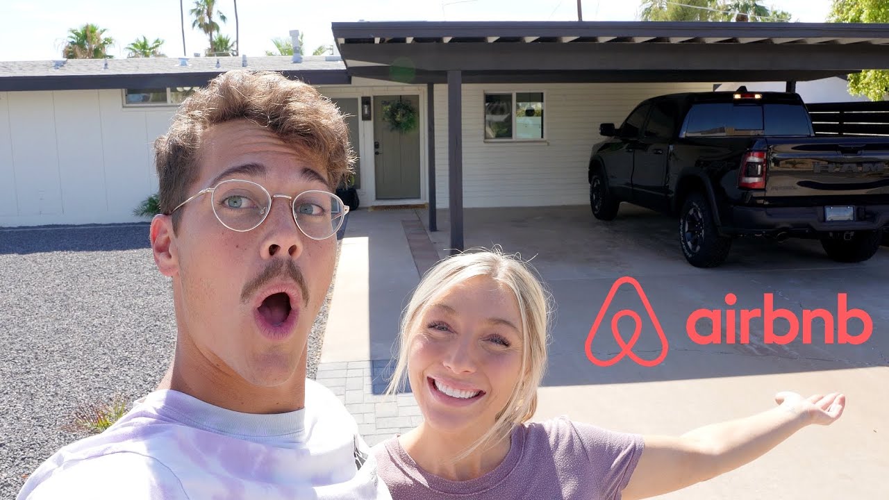 WE BOUGHT A NEW HOUSE!!