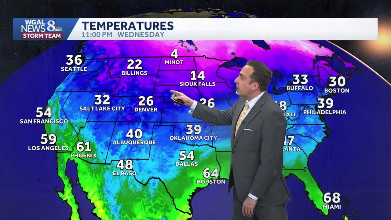 Arctic Air Moves In Friday, Significant Snow LIkely Saturday