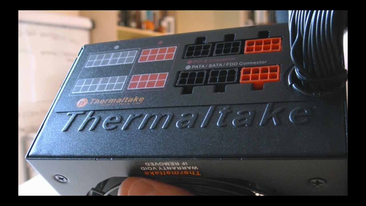 Quick Unboxing Thermaltake Toughpower 550W 80+ Gold SLI (MKG.CS:GO.mATX) | 09.2015 - McSzakalTV