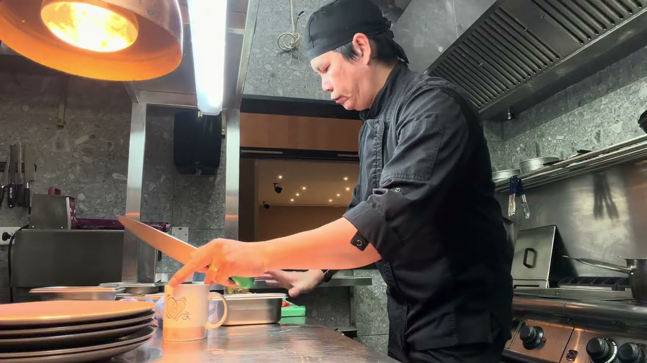 Buhay abroad kahit off mo kailangan Pa din kumayod.. sa kape ka lang hihingi ng lakas 