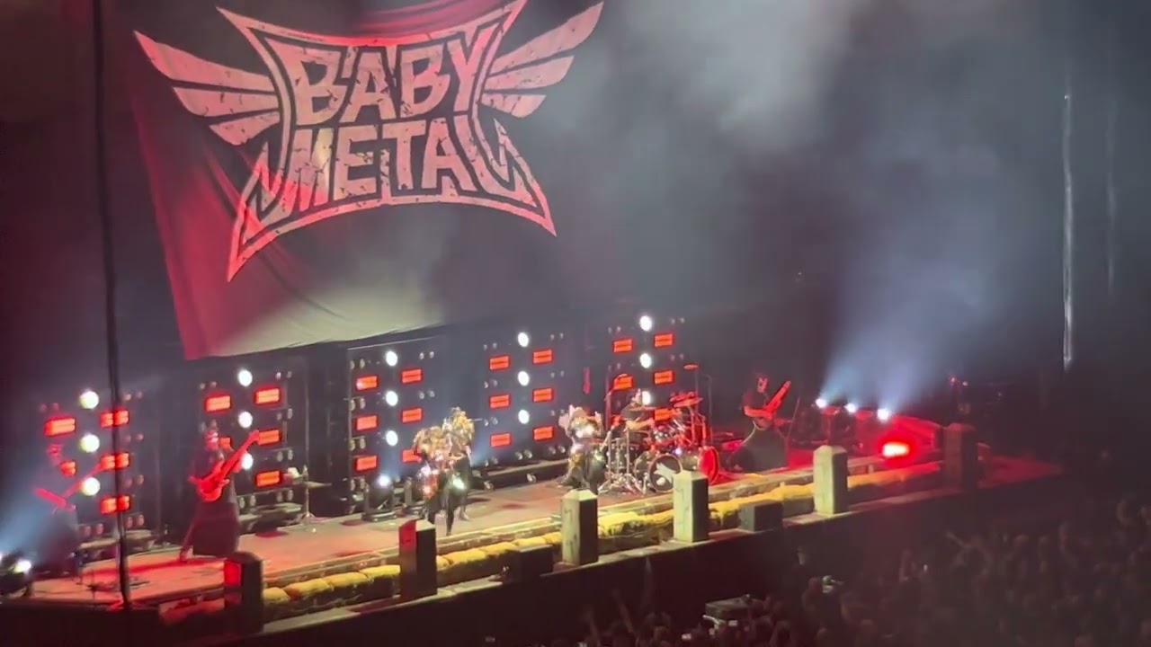 Babymetal - Gimme Chocolate!!, Stockholm, Live at Avicii arena, 28 April 2023