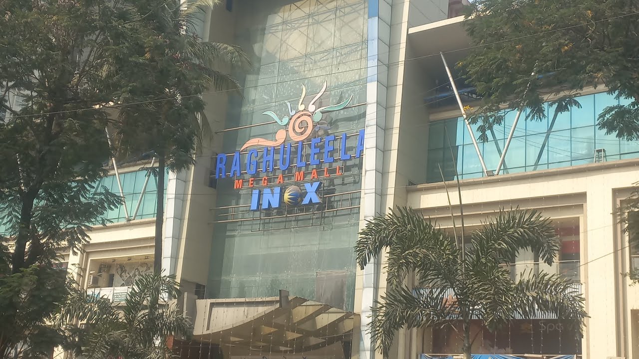 Raghuleela Mall Kandivali #mumbai #intertainment #mall #viral 