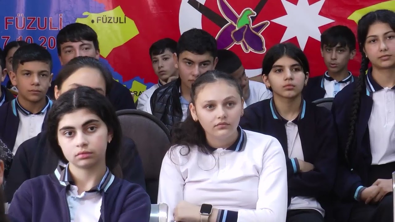 «Bullinq nədir və onun qarşısını necə ala bilərik»  mövzusunda maarifləndirmə sesessiyasi.