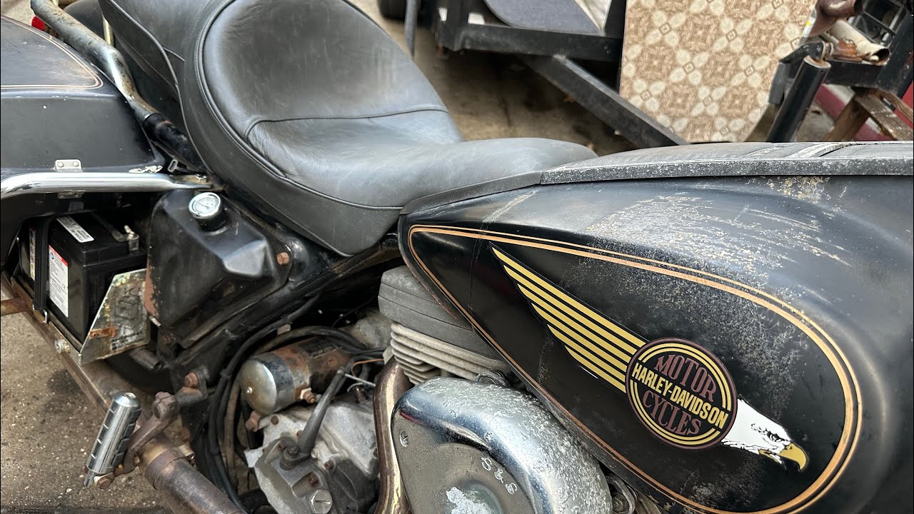 A proper saddle! Unboxing the brand new used Corbin seat | 1984 Harley Davidson FLT Tour Glide