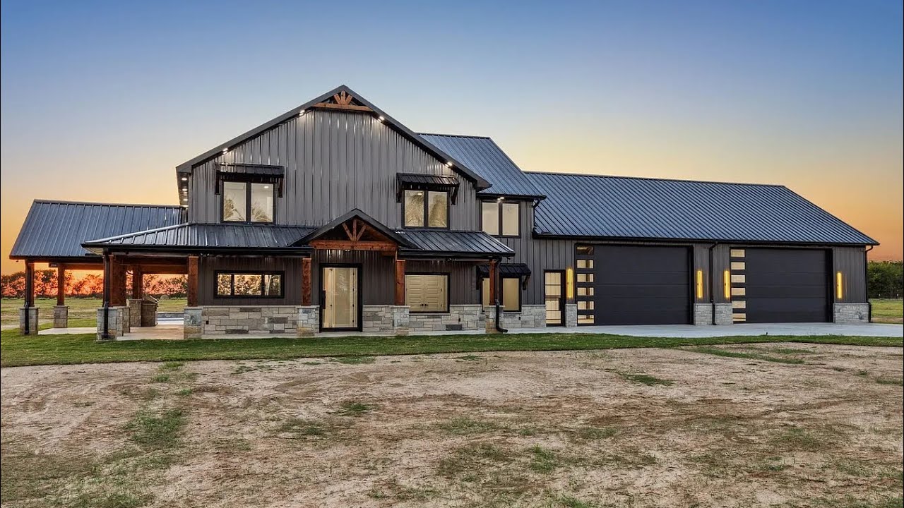 2025 NEW BARNDOMINIUM LUXURY HOUSE TOUR OUTSKIRTS OF DALLAS TEXAS!