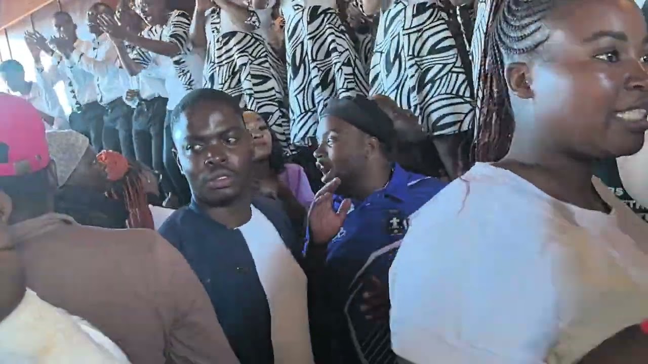 Ke Sentseng Morena? - Isaac and the Mighty Messengers @Mokopane