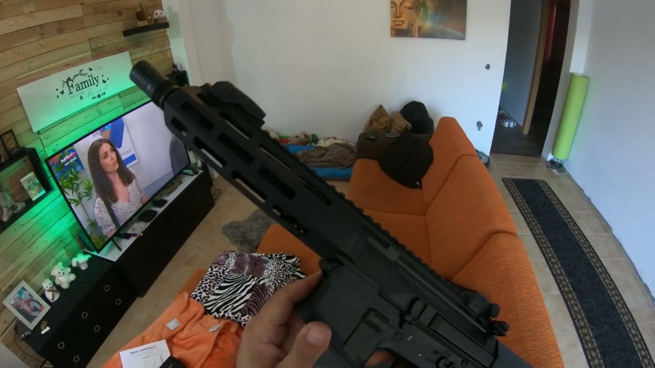 Double Eagle - M904G unboxing video