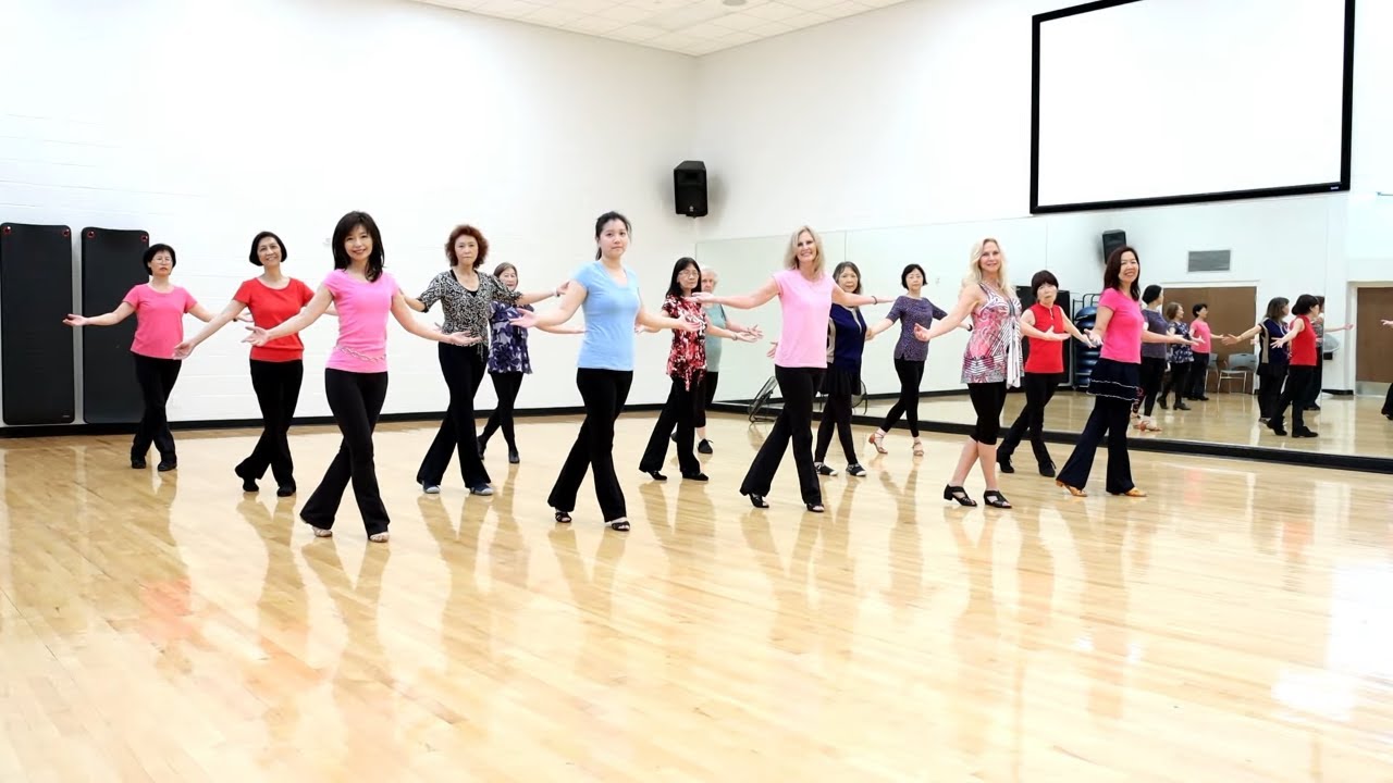 We're Still Young - Line Dance (Dance & Teach in English & 中文)