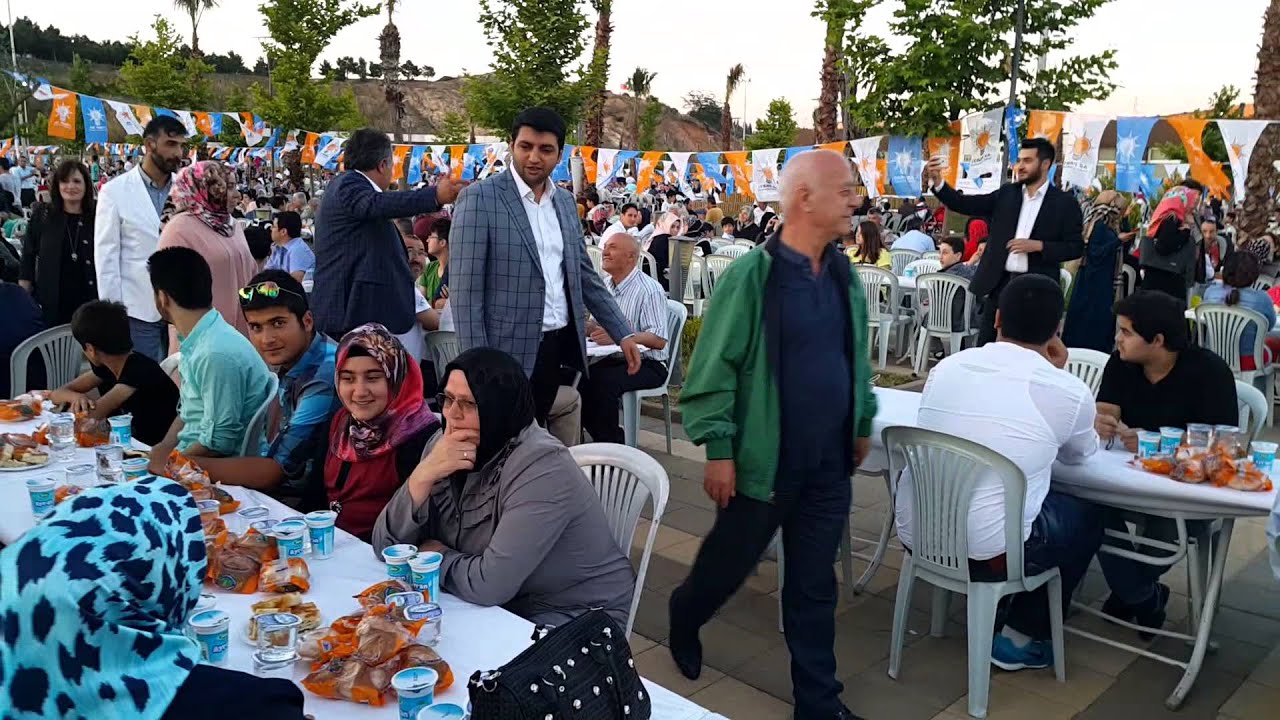 AK PARTİ TUZLA ŞELALE PARKINA SIĞMADI