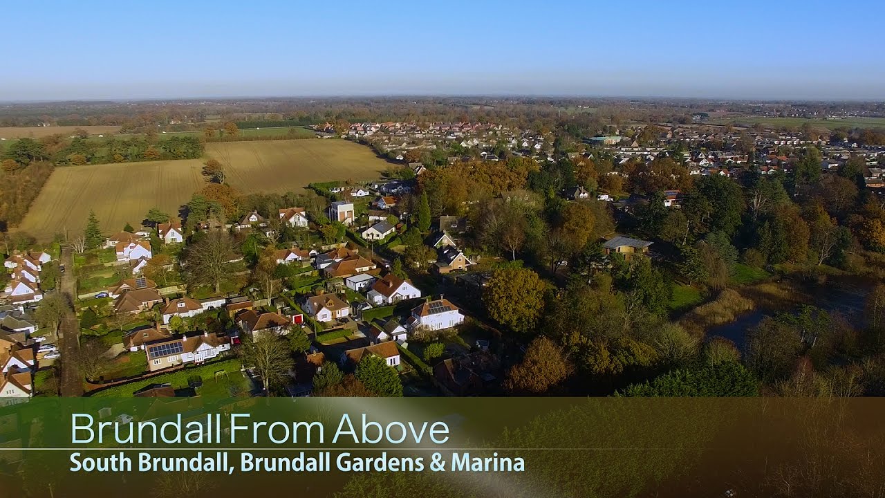 Brundall from Above - South, Gardens and Marina - 29 November 2016
