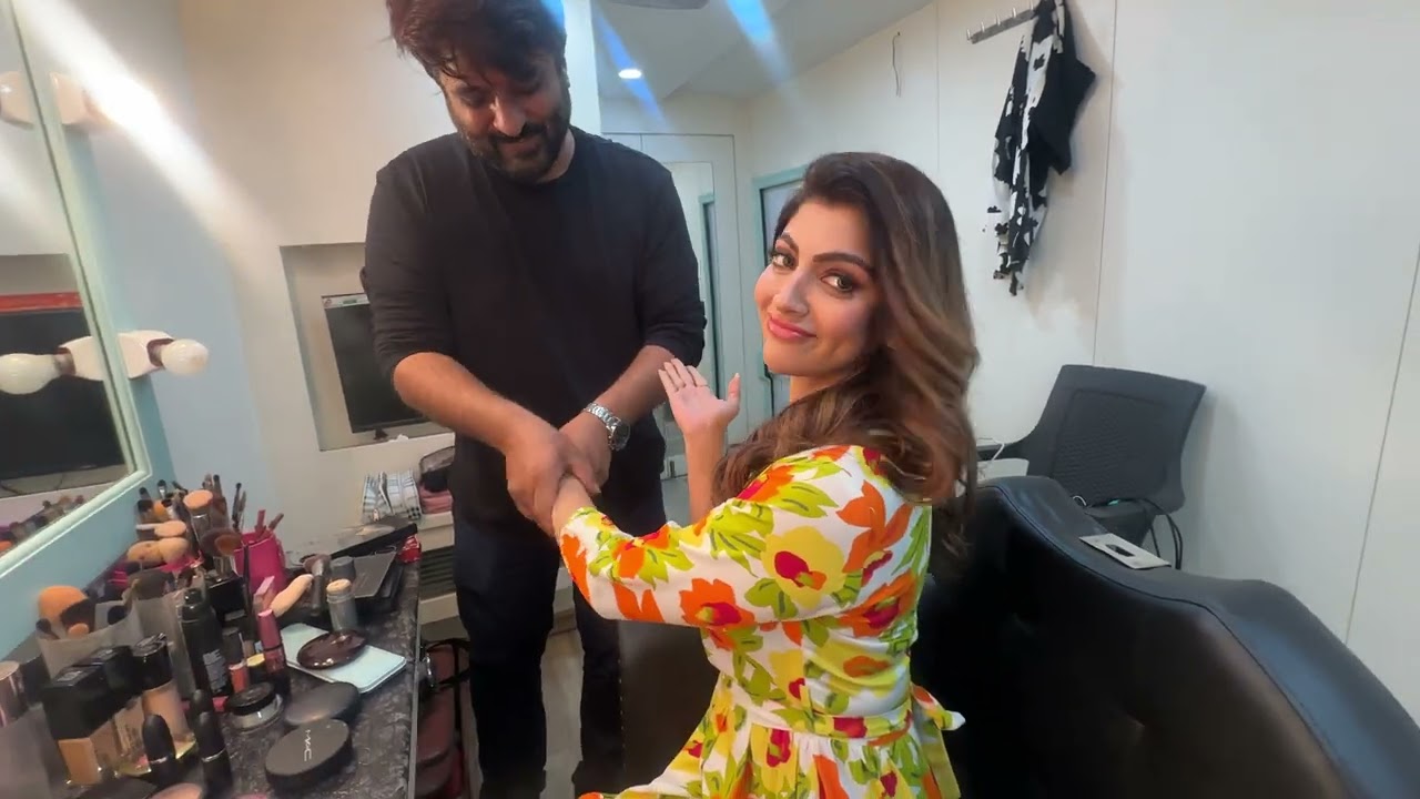 salmasayyed47  @akankshapuri4371  ￼￼ vanity  ￼￼