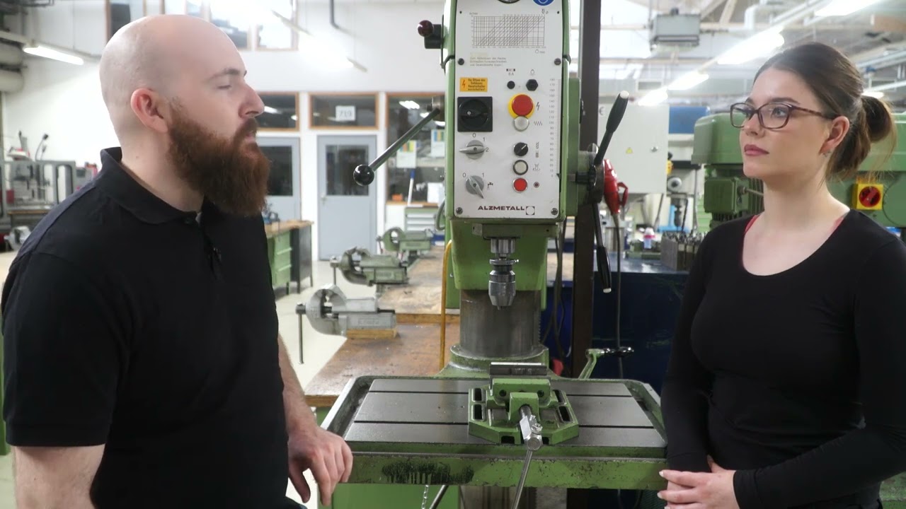 01 Saeulenbohrmaschine Sicherheit