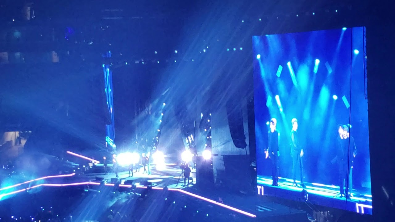 BTS- FAKE LOVE (BRAZIL/SAOPAULO)