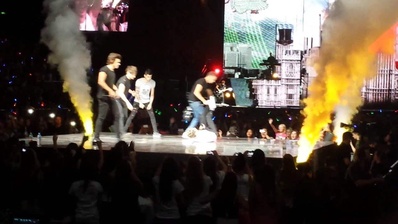 One direction 26.10.10 OWOA